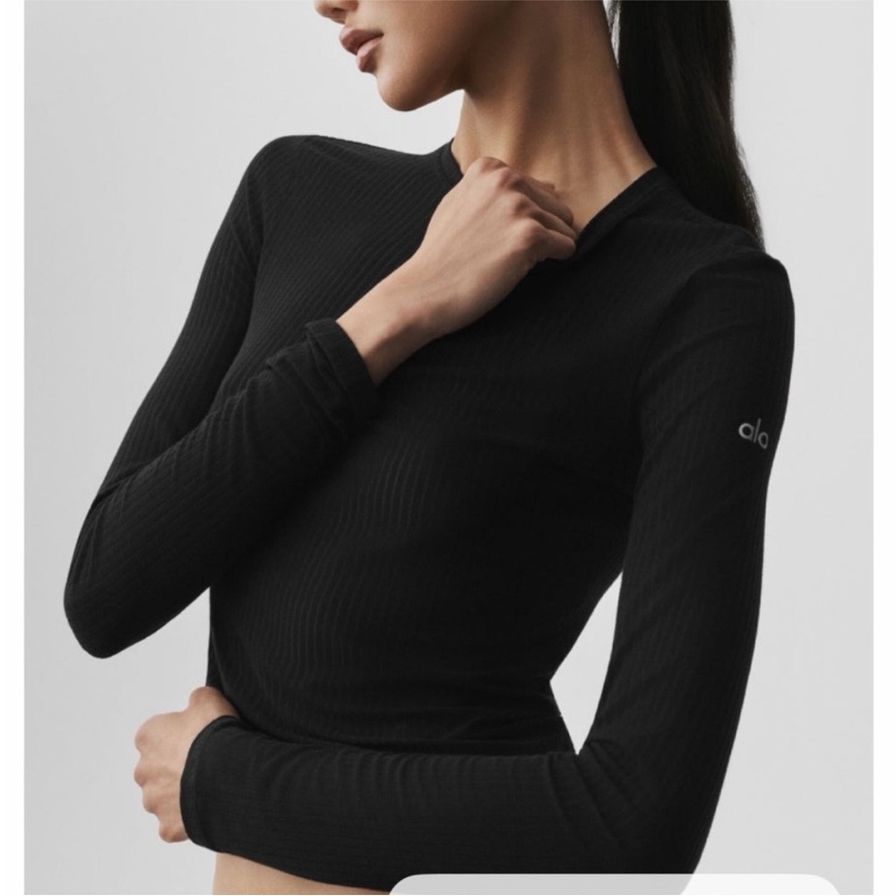 ALO Yoga Black Ribbed Long-Sleeve Crew Neck Top size S